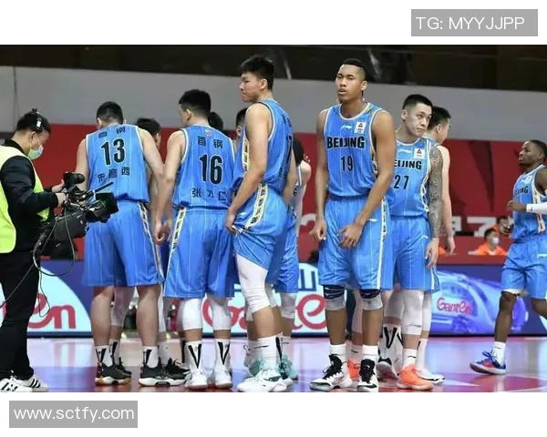 北京篮球队的节奏解析：从战术布局到球员配合的深度剖析